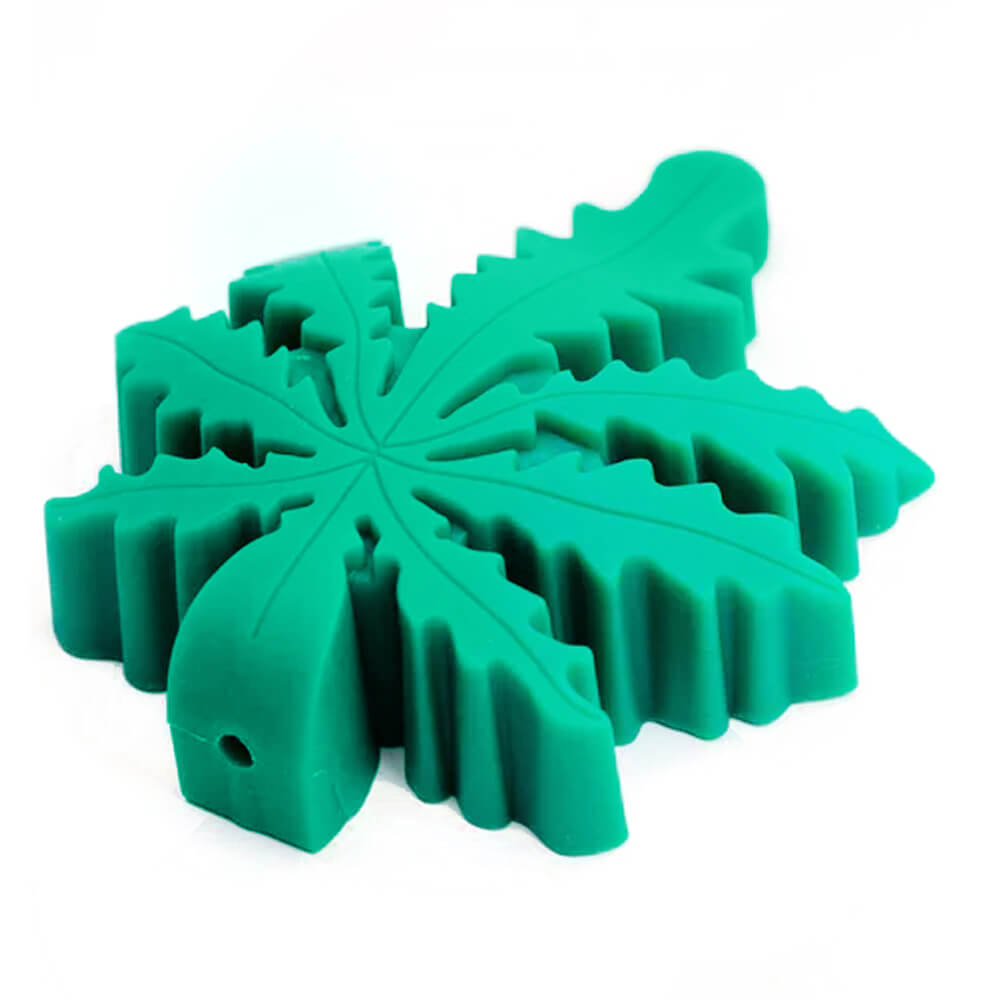 https://d30qj4y22qnbc7.cloudfront.net/wp-content/uploads/2022/12/wholesale-silicone-pipe-leaf-green-2.jpg