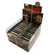 RAW Connoisseur Kingsize Rolling Papers With Tips Black (24pcs/display)
