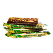 Euphoria Cannabis Super Bar avec Noix 35g (24pcs/display)